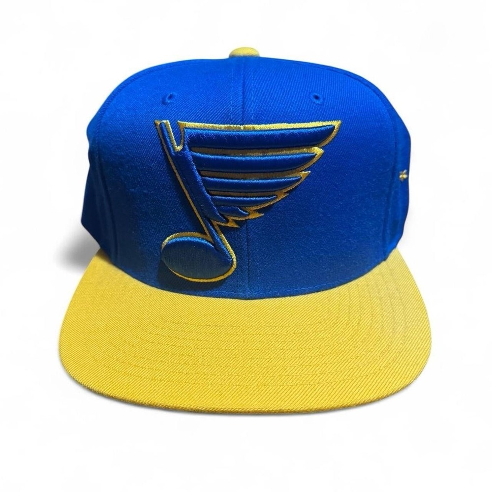 Mitchell & Ness St Louis Blues NHL Hockey Snapback Hat OSFA NWOT